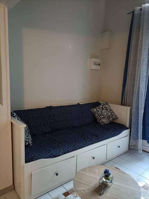 Agreable Et Paisible Studio Franqueville-Saint-Pierre Luaran gambar